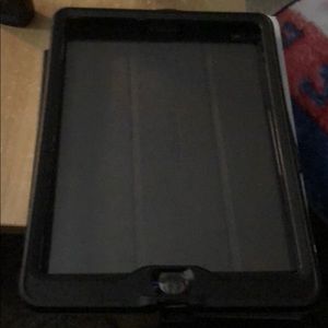 Lifeproof NUUD iPad 9.7 cover